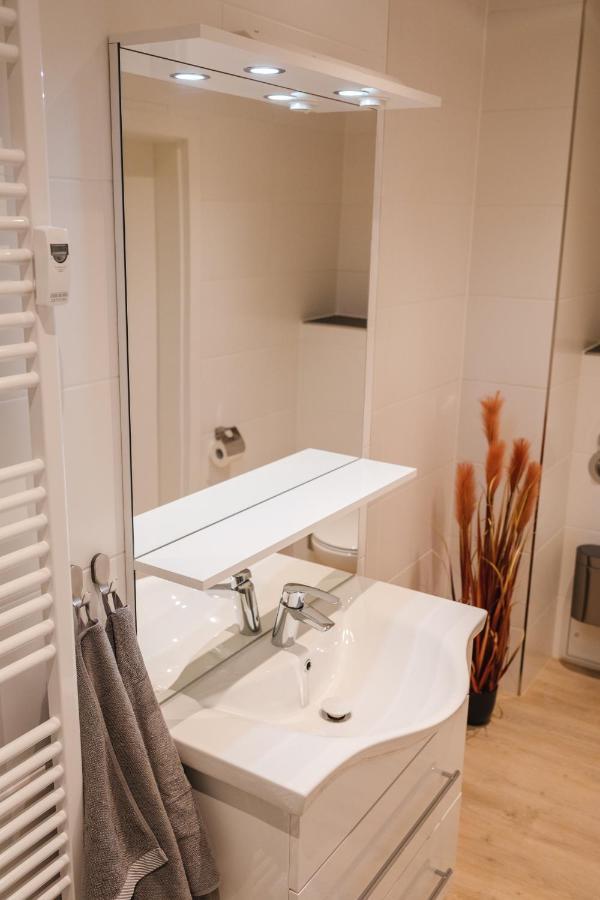 World Of Rooms - Apartment Paris カッセル エクステリア 写真
